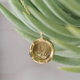 Aloe Petite Wild Flower Necklace 9ct Yellow Gold